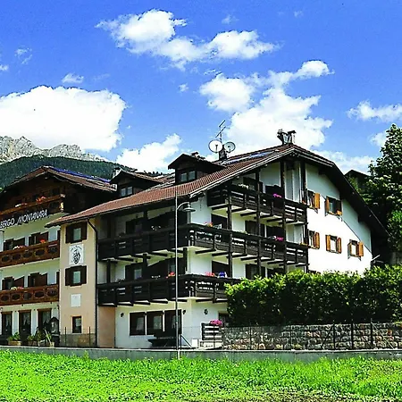 Hotel La Montanara 3*