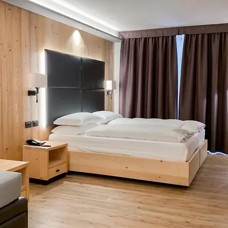 Montanara 3*